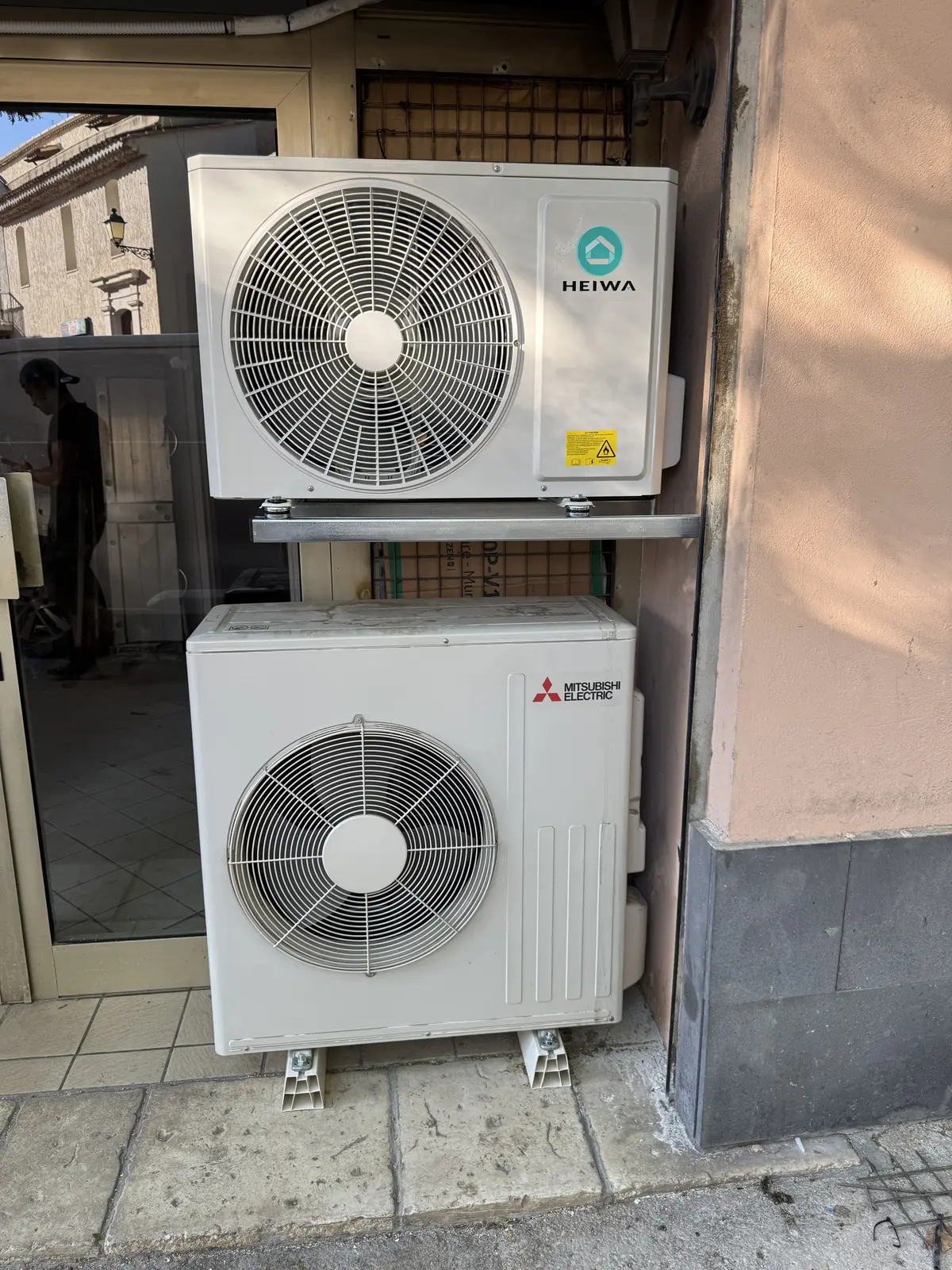 Groupes de climatisation installés par BATIELEC