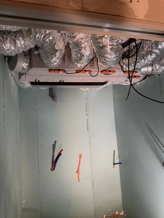 Installation de climatisation gainable — BATIELEC